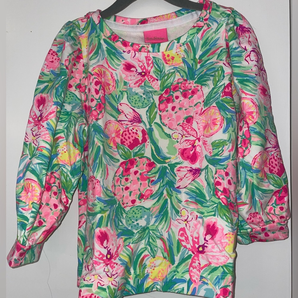 NWOT Lilly Pulitzer pullover L 8-10